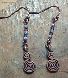 Copper with Bi-directional Spirals, Shiny Blue Faceted Stones and "Root Beer" Seed Bead Earrings   